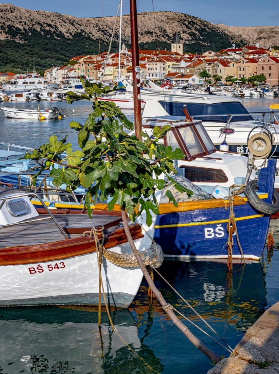 Art Suite Jurandvor Baska  Exterior photo